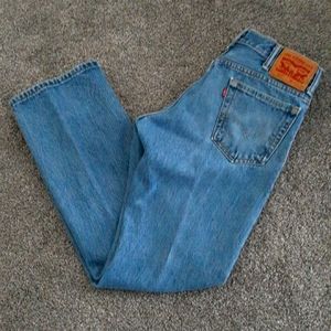 517 levi jeans in great condition. Boot cut. Mens size 31x30